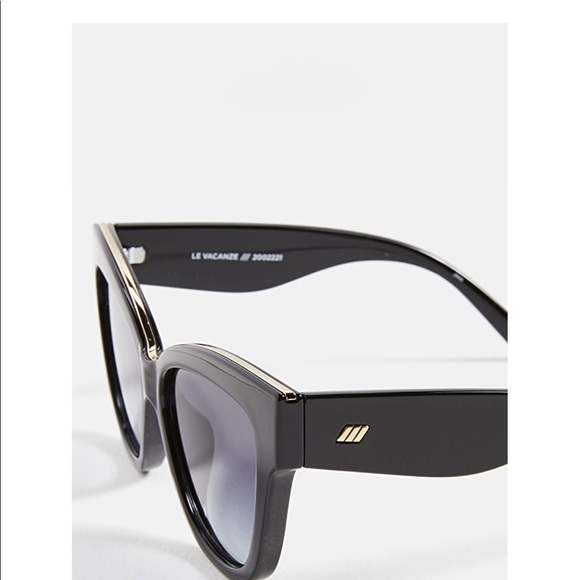 Le Specs Le Vacanze Sunglasses NWT Black - Picture 5 of 8